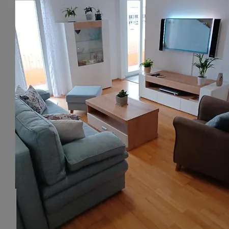 Apartman Sunce Apartment *